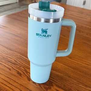 Stanley Teal Travel Mug with Handle